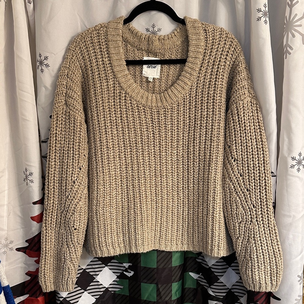 Aerie Chunky Knit Sweater in Taupe